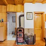 The Hide Aside Tatil Evi Zbilje